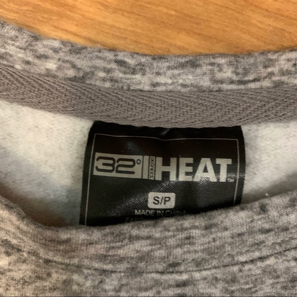 CROPPED GREY LONGSLEEVE - Picture 3 of 3